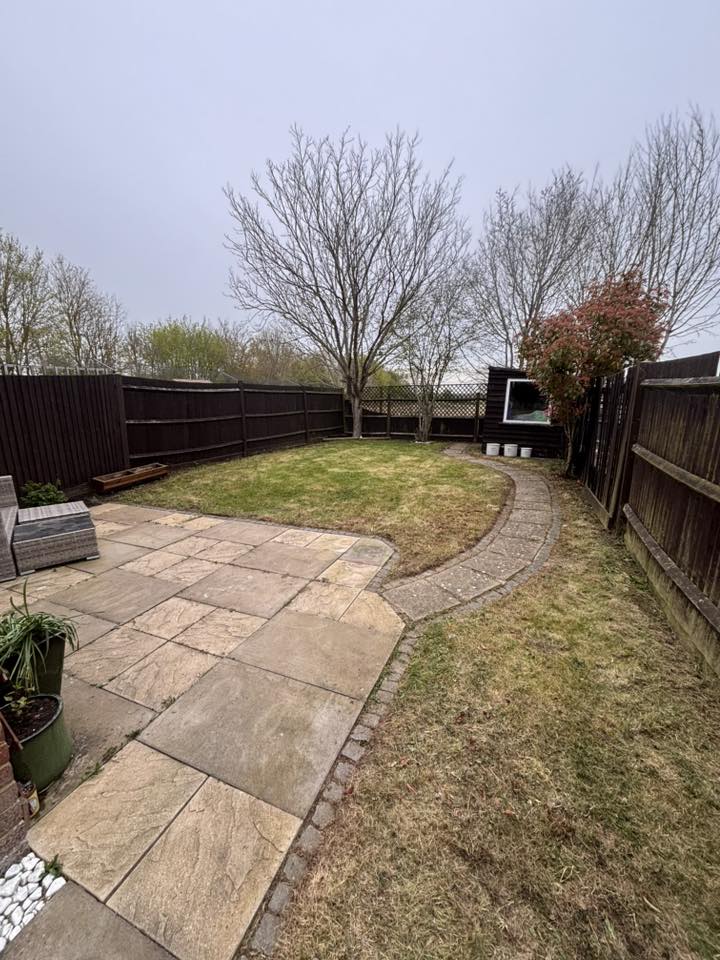 Crisp lawn edges after